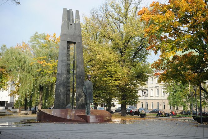Vilnius Signs of History: Long Way to Freedom - Meeting and Pickup Details