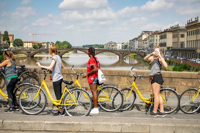 VIP Art by Bike Small Group Day or Night - What to Expect