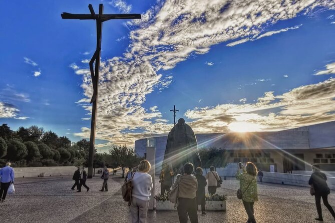 Visit Fátima and Óbidos From Lisbon Full Day - Booking Information