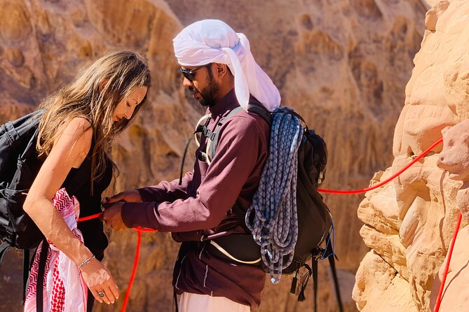 Wadi Rum Mountain Hike & Climb: Burdah, With a Bridge at the Top! + Tour & Lunch - Essential Packing List