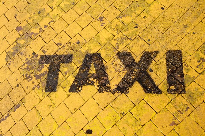 Warsaw City Private Transfer - Lowest Price Guarantee