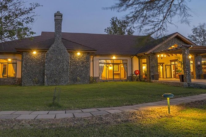 Wildlife and Nature Tour in Nanyuki