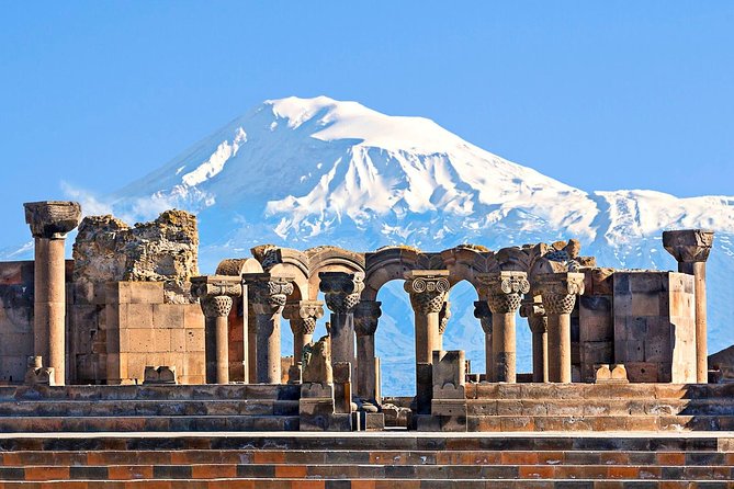 Yerevan – Echmiadzin – Zvartnots – Sardarapat – Yerevan