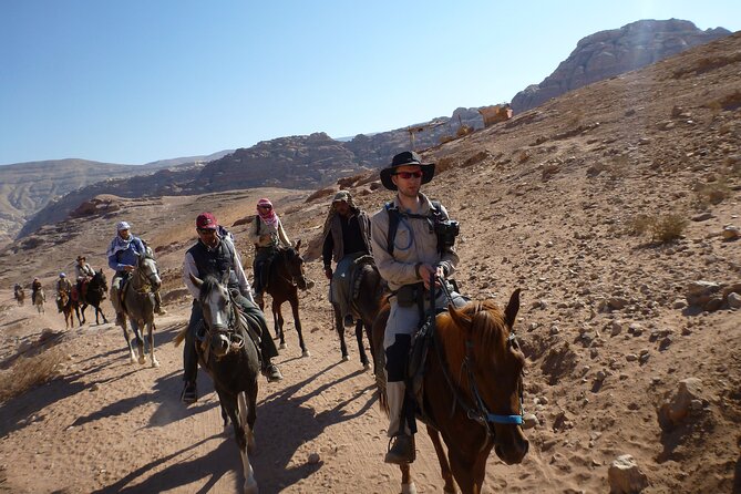 3 Hour Horse Riding Adventure Around the Petra Area - Good To Know