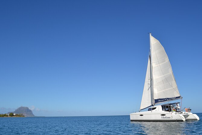 36 Ft Private Overnight Catamaran Cruise in Mauritius - Good To Know