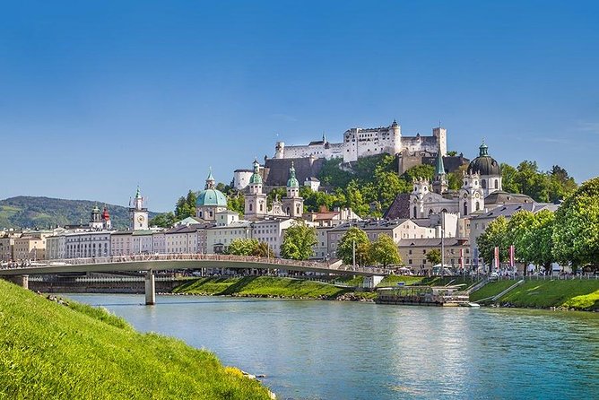 10 Days Private Sightseeing Tour From Budapest to Prague - Day 5: Cesky Krumlov Exploration