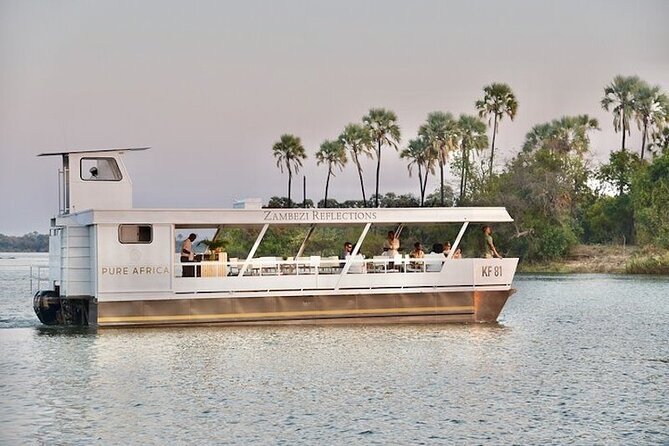 2-Hour Zambezi River Cruise Tour With Lunch and Pick up - Visitor Experience