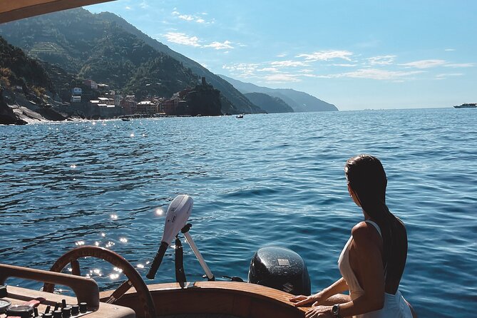 3 Hour Cinque Terre Tour Plus Swim Stops at Secluded Beaches - Cancellation and Refund Policy