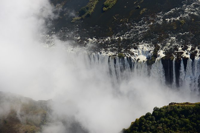 3 Nights Victoria Falls , Chobe Safari and Hwange National Park Safari - Accommodation Details