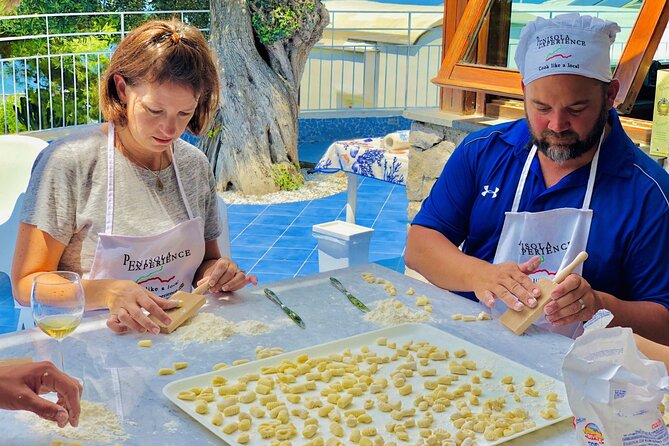 4 Hour Private Cooking Class Experience With Licensed Guide - Booking and Cancellation