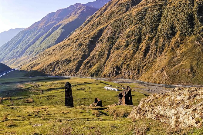 5-Day Horse Riding Tour in Caucasus - Accommodation Details
