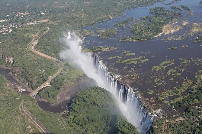 7-Day Tour to Zimbabwe National Parks, Falls & Chobe NP - Safari Experiences
