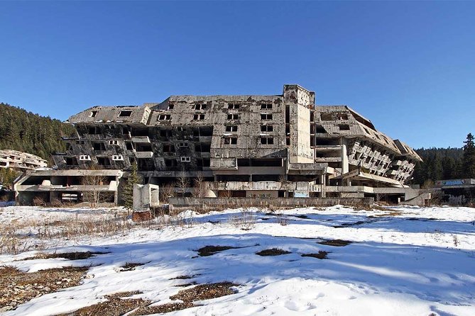 9D8N Bosnian Winter Holiday (Winter With Funky Tours) - Pickup and Logistics