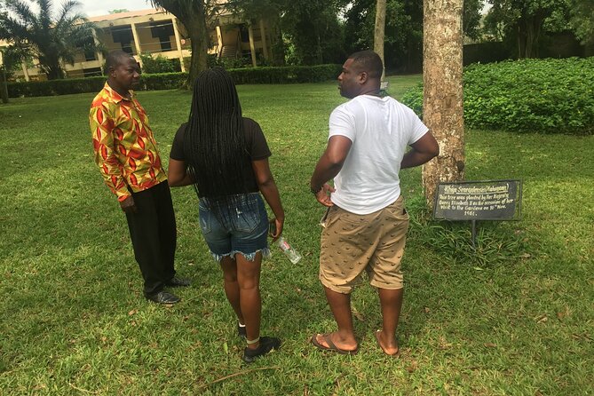 Aburi Gardens and Tetteh Quarshie Farms - Transportation Options