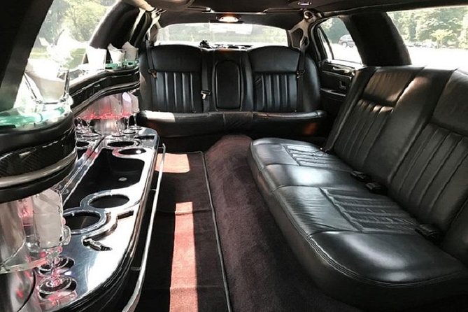 Antalya Airport (AYT) to Konyaalti Transfer – Limousine