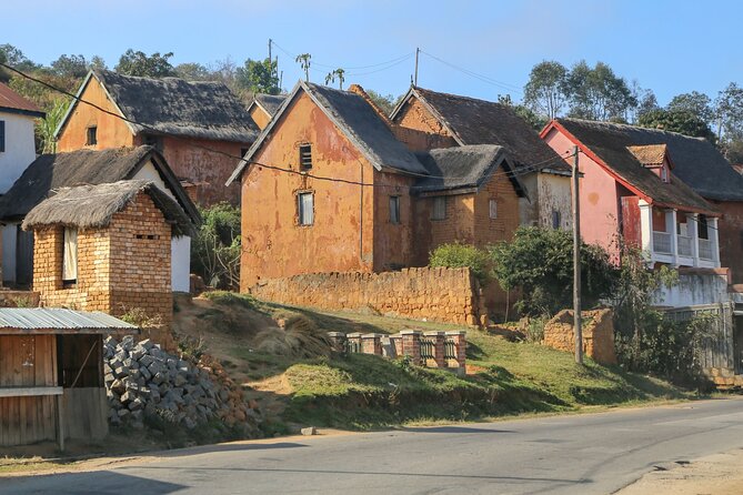 Antananarivo : Custom Walking Tour With A Guide (Private Tour) - Tour Inclusions