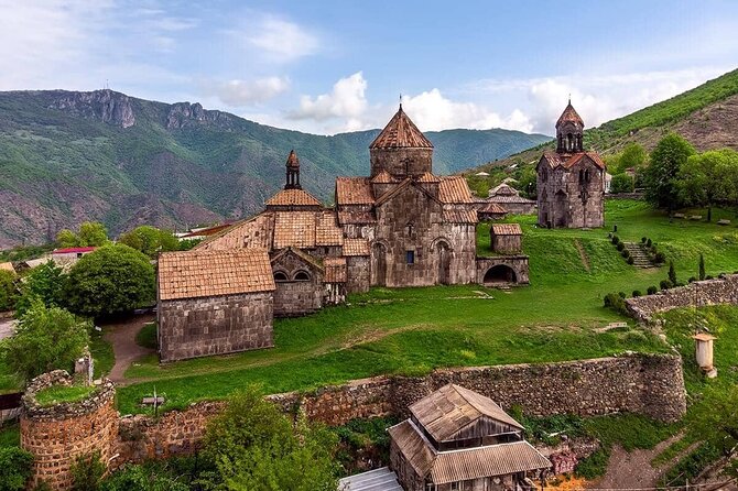 Armenia Full Day Private Tour From Tbilisi, Most Popular Places - Professional Guide and Driver