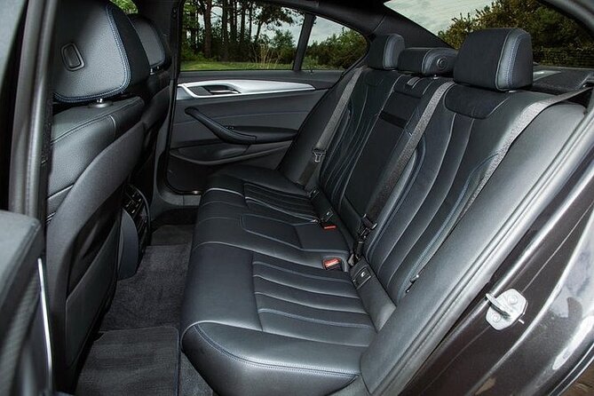 Arrival Transfer Faro Airport FAO to Vilamoura Area by Car or Van - Reviews and Customer Feedback