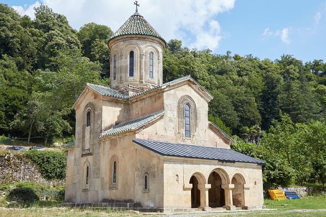 Bagrati With Gelati and Motsameta Monasteries From Kutaisi - Directions and Accessibility