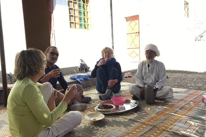 Balcony Walk at Jebal Shams + Authentic Omani Lunch - Meeting Point Details