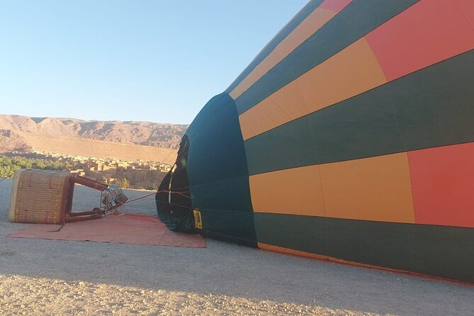 Balloon Ride Over the Oasis, Desert, Kasbahs, Valleys & Breakfast
