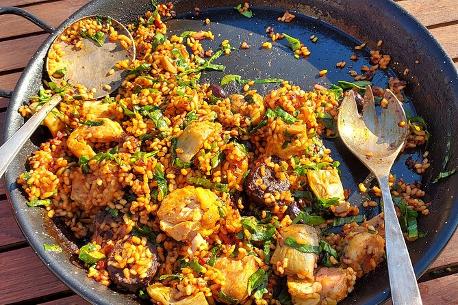 Barcelona Rooftop Paella Cooking Class - Transportation and Accessibility