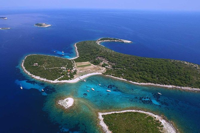 Blue Cave,Blue Lagoon and Ship Wreck - Unique Private Boat Tour - The Sum Up