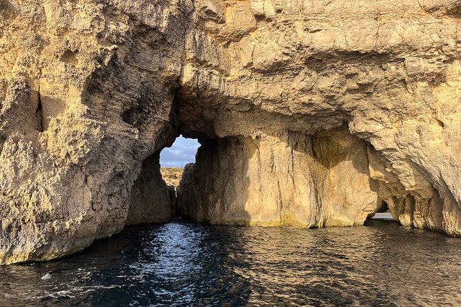 Blue Lagoon Ferry and Caves Tour - What To Expect