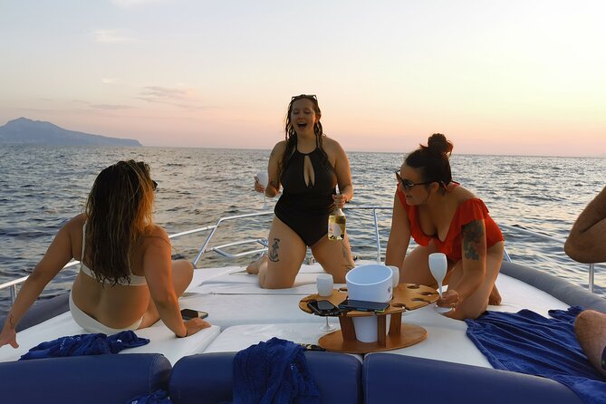 Boat Party From Sorrento With Music and Aperitif