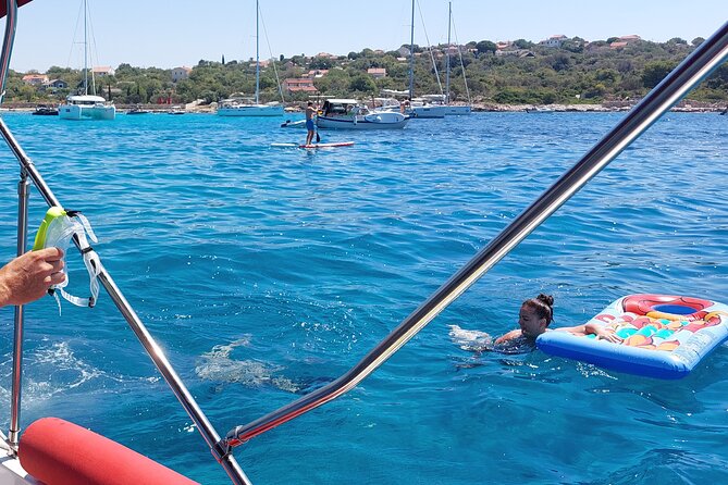 Boat Tours Half Day/All Day - Meeting Point Location