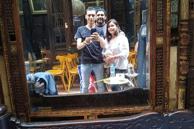 Cairo by Night Tour - Abdeen Palace, Al-Fishawi Cafe And Al-Moez Street - Accessibility and Group Size