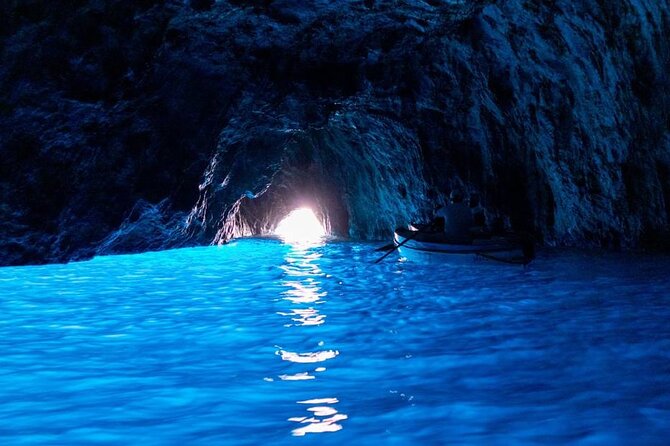 Capri Private Tour From Positano - Motorboat Protagon 28ft - Requirements and Private Tour