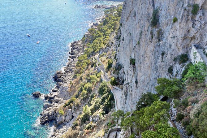 Cinque Terre Private Half Day Tour With Official Tour Guide - Cancellation Policy