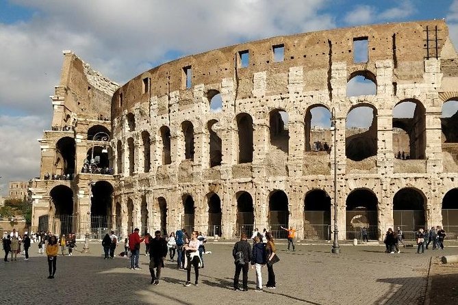 Colosseum Tour With Guide - Restrictions and Prohibited Items
