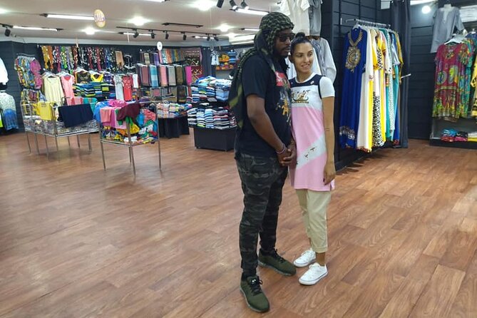 Customized Shopping Tour and Egyptian Souvenir From Cairo Giza Hotels - Tour Details