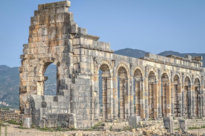 Day Trip From Fes: Fes to Volubilis, Moulay Driss Mauseuleum and Meknes - Gastronomic Delights for Lunch