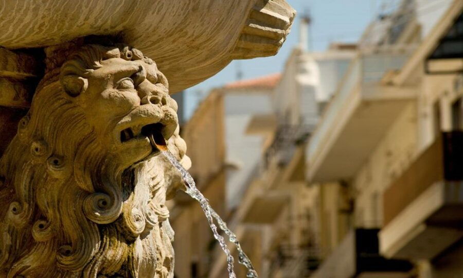 Day Trip To Heraklion City Center & Market & CretAquarium - Trip Details