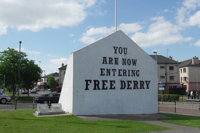 Derry Quest: Self Guided City Walk & Immersive Treasure Hunt - Start Time