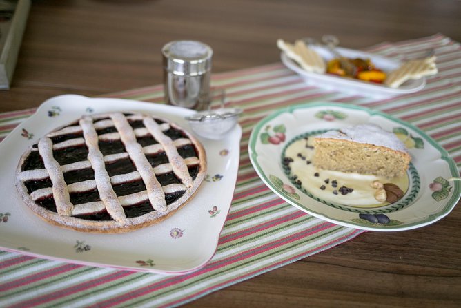Dining Experience at a Locals Home in Bergamo With Show Cooking - Meeting and Pickup Details