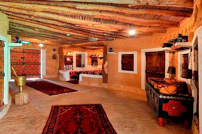 Dining in Riyadh at Al Najd Village Restaurant - Dining Options at Al Najd Village