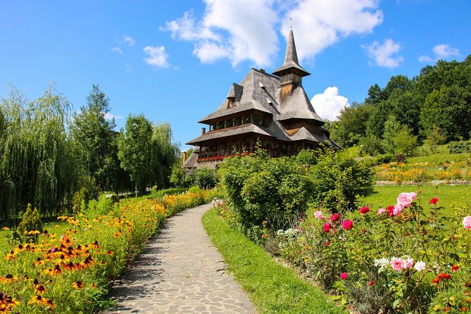 Dreamy Walking Tour in Maramures For Couples - Frequently Asked Questions