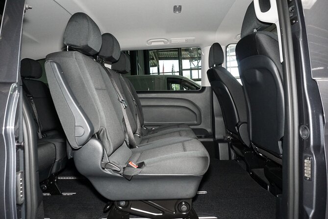 Dublin Airport Transfers 1-7 People Private Chauffeur to Belfast - Travel Distance and Comfort