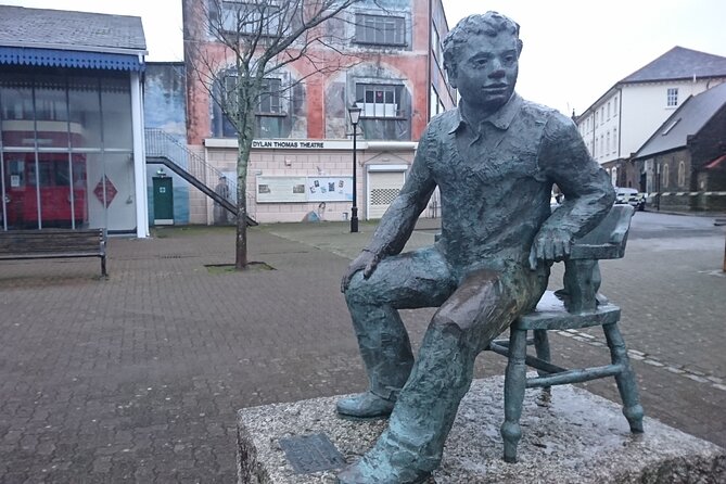 Dylan Thomas' Swansea: A Self-Guided Audio Tour - Pricing and Reviews