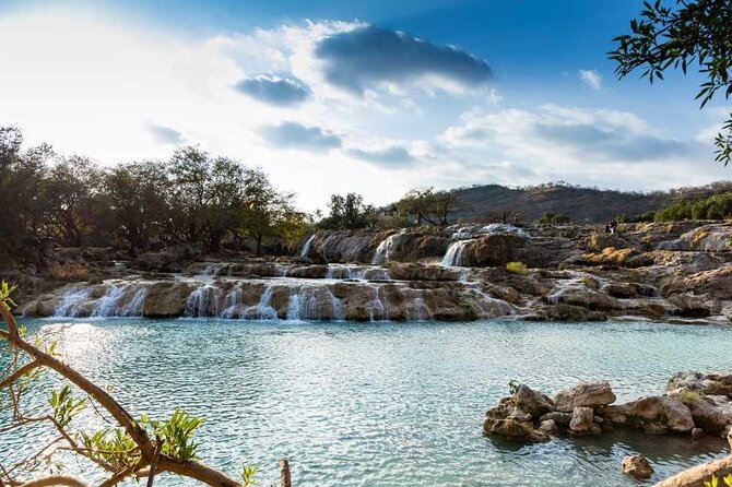 East & West Salalah Combination Tour - Darbat Waterfall, Mughsail - Inclusions and Amenities