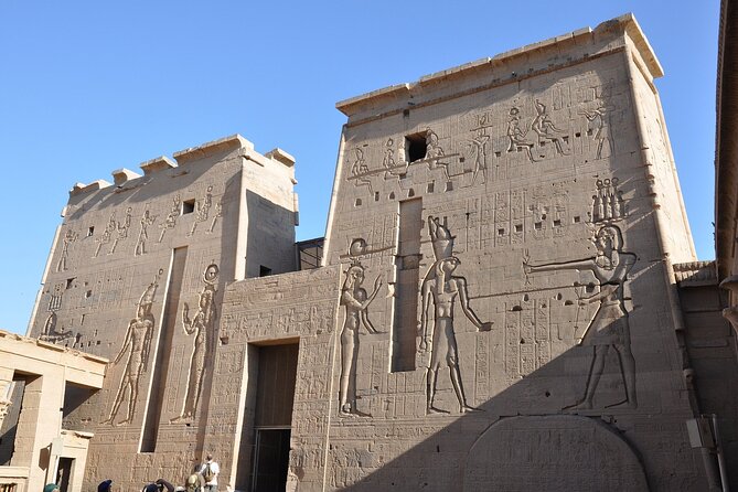 Enjoy 2 Nights Sailing Nile Cruise From Aswan to Luxor Incluging Hot Air Balloon - Meeting and Pickup Details
