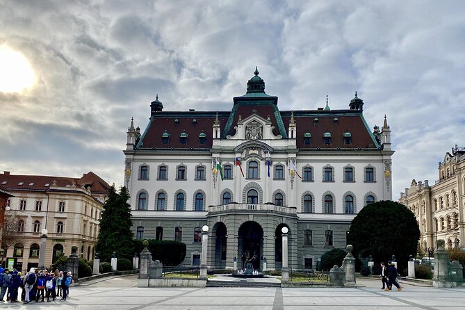 Explore Ljubljana in 1 Hour With a Local - Frequently Asked Questions