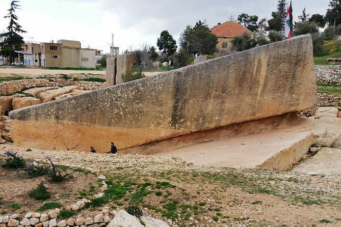 Fabulous Private Tour: Jeita Grotos & Baalbak Roman Temples - Operating Hours