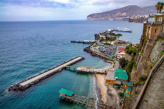 Free Time Sorrento and Positano From Naples. Semi-Private Max 8 P - Limoncello Tasting Experience