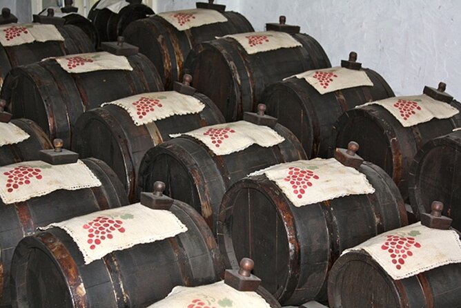 From Florence: Balsamic Vinegar, Parmigiano Reggiano & Prosciutto - Inclusions