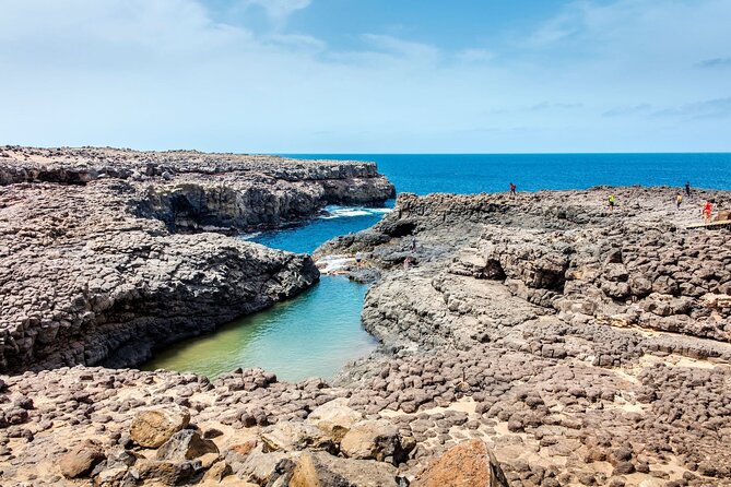 Full Day Adults Only Tour of Sal With Lobster Lunch and Salt Lake - Pickup Details